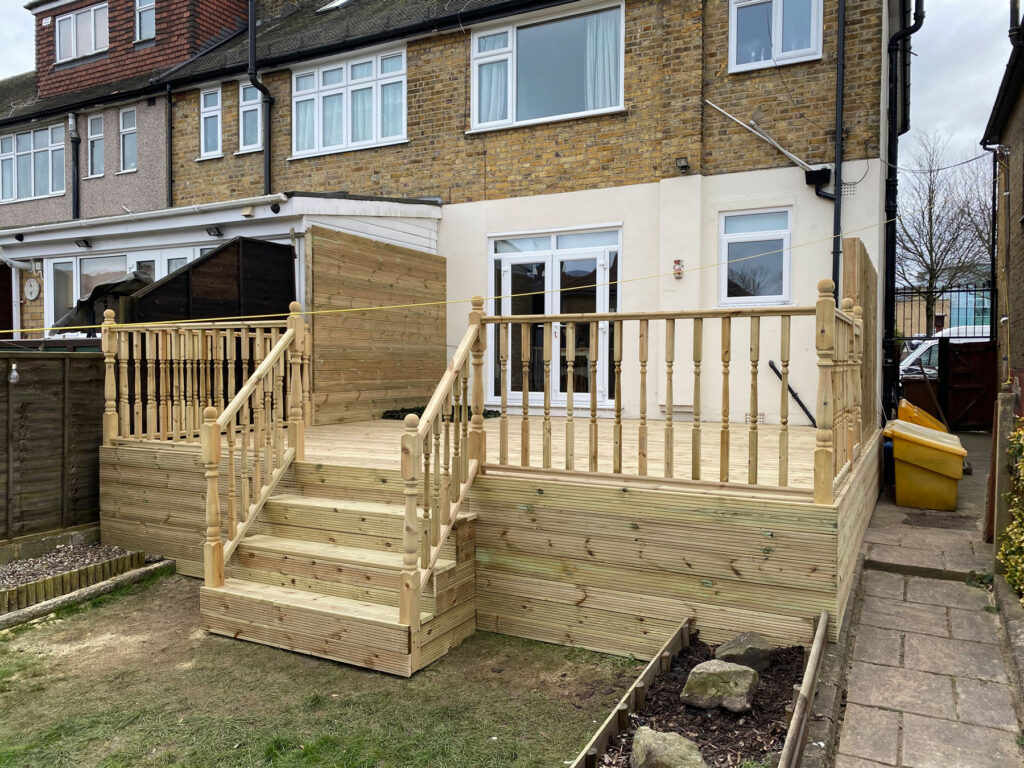 Hepworth Timber | Gazebos | Pergolas | Timber Structures | Decking | Fencing